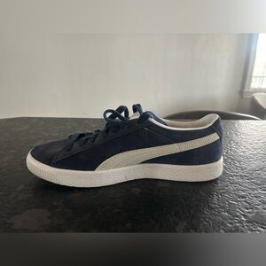 Puma Men’s Navy Blue Suede Classic Sneakers